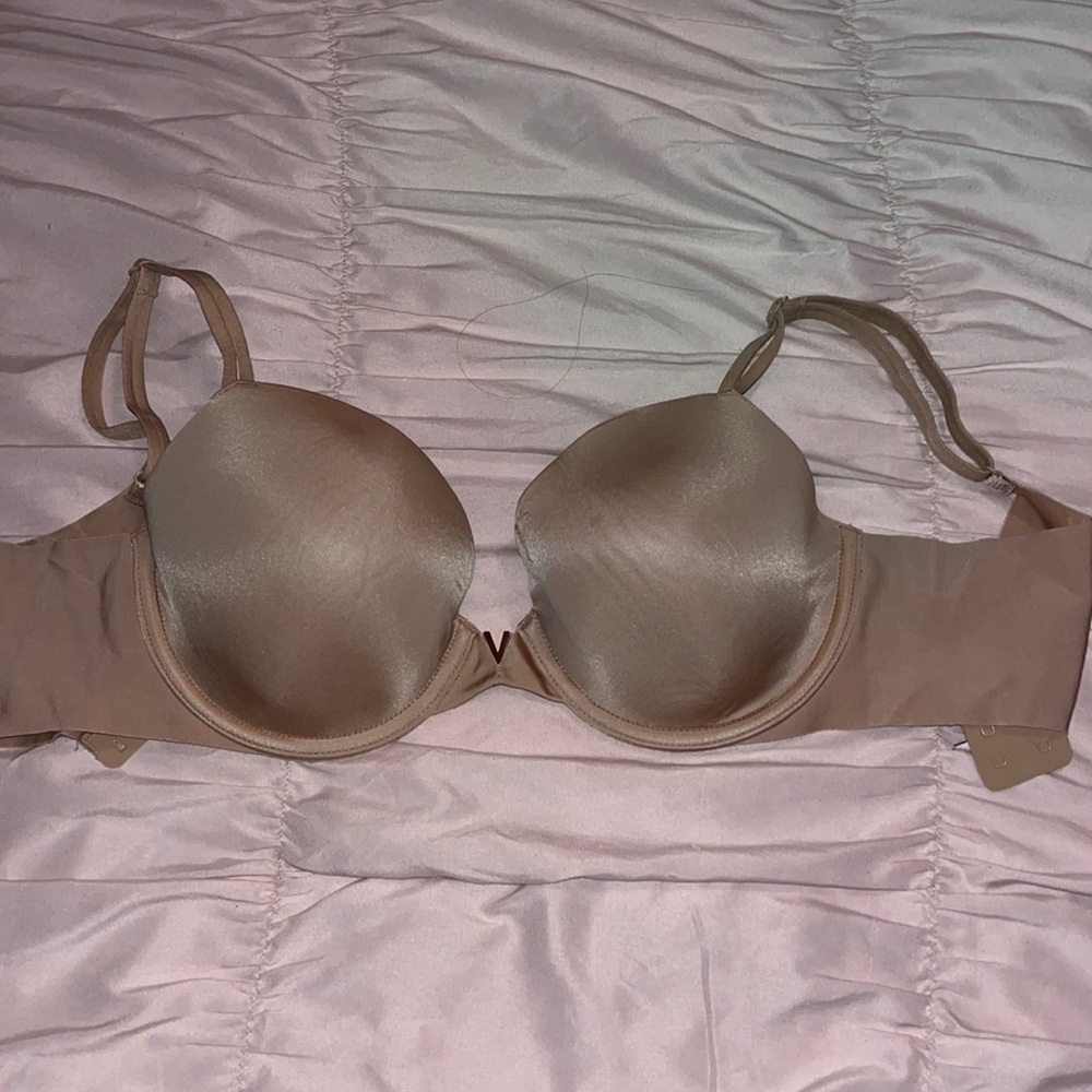 Victoria secret V bra